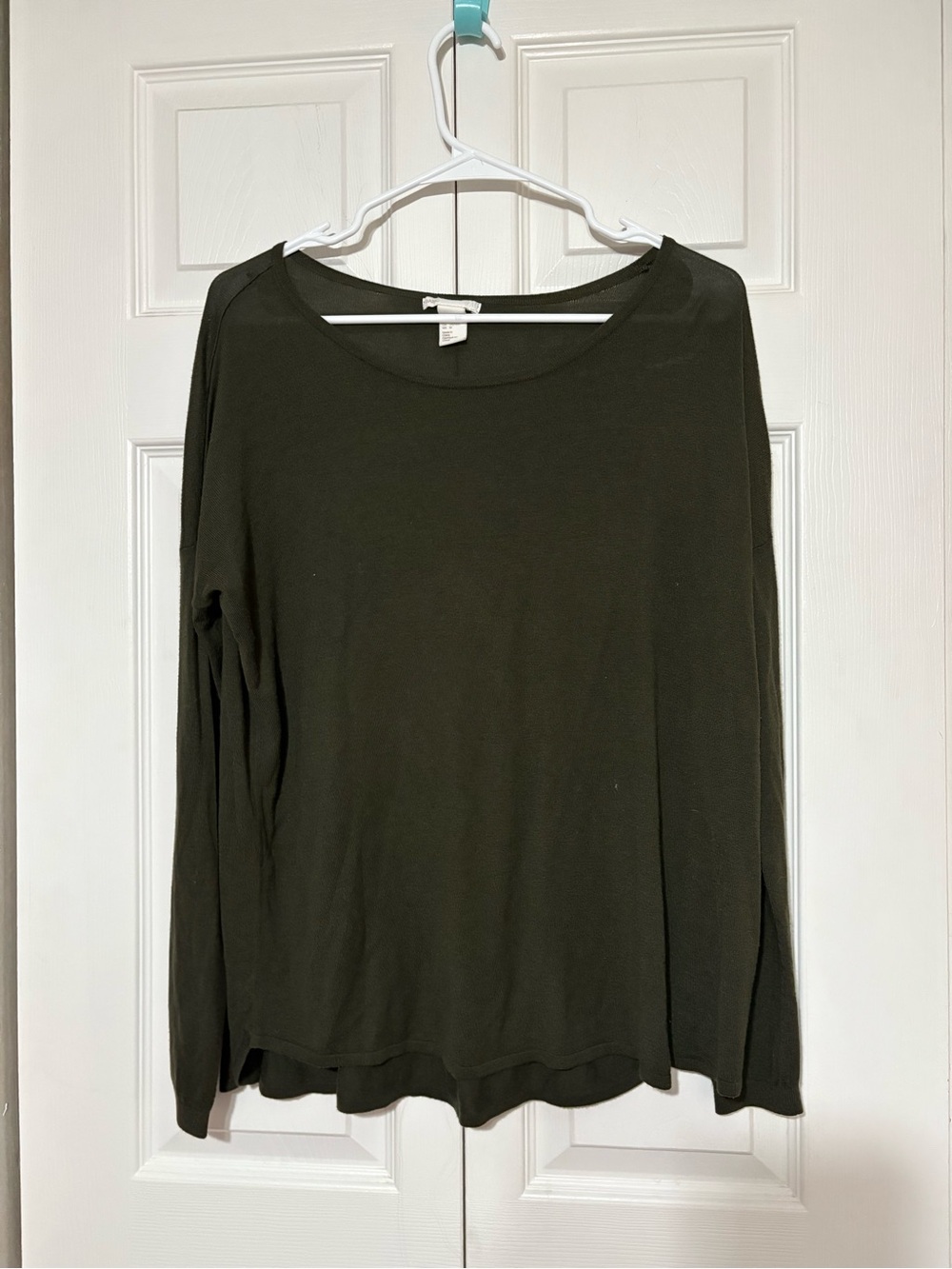H&M Olive Green Long Sleeve Scoop Neck Top